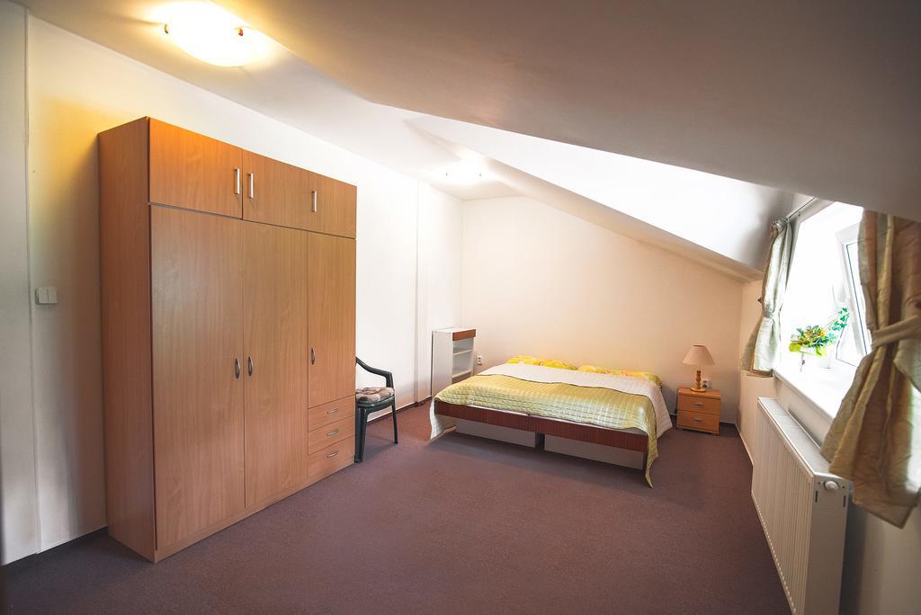 Apartman Relax Smizany Bagian luar foto